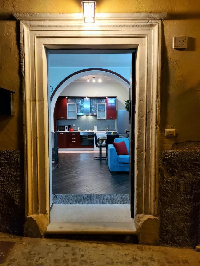 Appartement Casa Del Fiore à Sulmona Extérieur photo